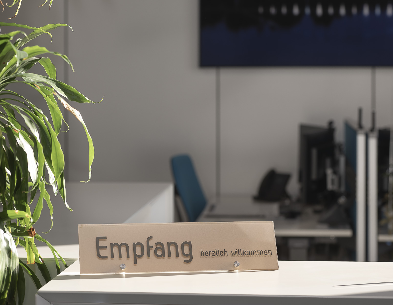 swg-xl-empfang-mobile